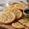 Crackers au poivre : recettes maison et astuces pour un apéritif réussi